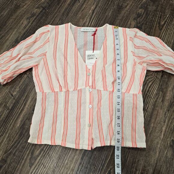 The Good Jane Striped Button Front Peplum Top Puff Sleeve NWOT Size Small (Measu - Picture 8 of 9